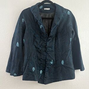 Grace Chuang  100% silk jacket with a peacock embroidered design bell sleeves M